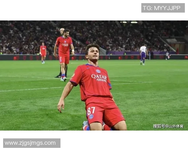 英超激战利物浦逆转巴黎圣日耳曼帽子戏法引爆全场精彩瞬间回顾